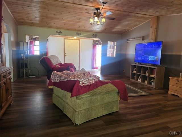 3349 Pine Road, Vienna, NY 13308