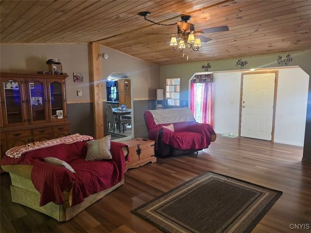 3349 Pine Road, Vienna, NY 13308