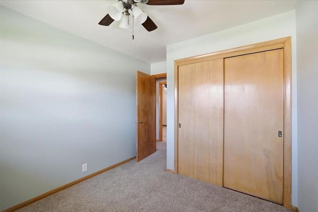 2514 S 89th STREET, West Allis, WI 53227