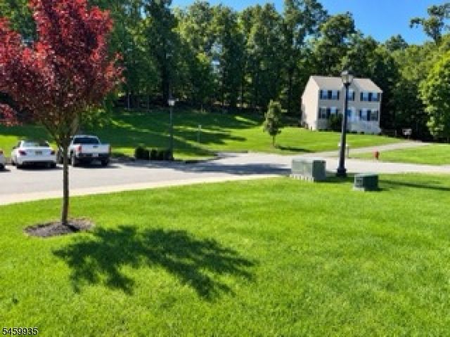 3 Woodland Way, Mount Arlington Boro, NJ 07856