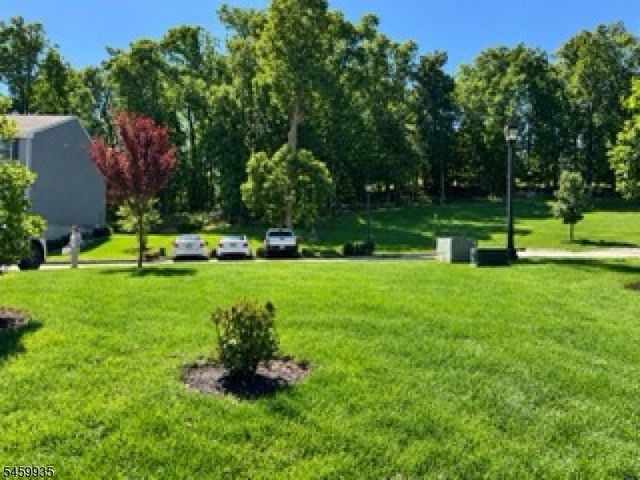3 Woodland Way, Mount Arlington Boro, NJ 07856