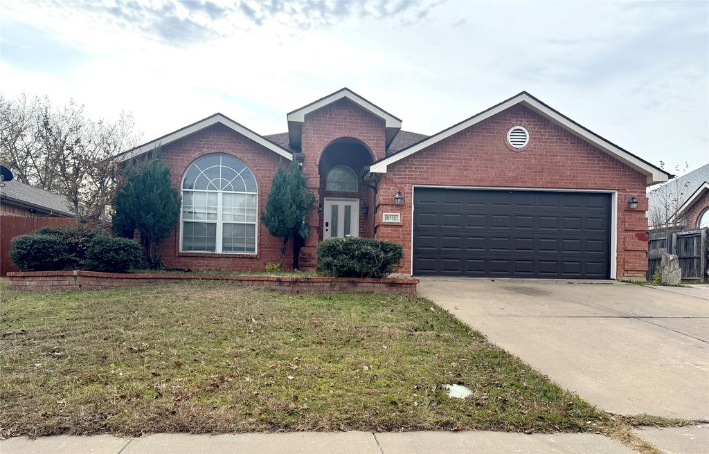 8732 Creede Trail, Fort Worth, TX 76118