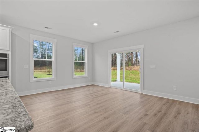 253 Summerall Lane, Seneca, SC 29678