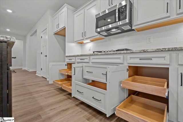 253 Summerall Lane, Seneca, SC 29678