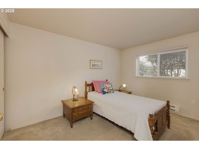 4768 W POWELL Blvd 121, Gresham, OR 97030