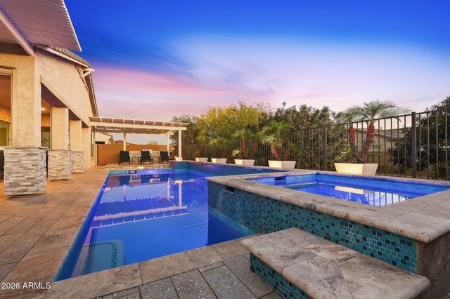 9743 W DESERT ELM Lane, Peoria, AZ 85383