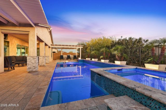 9743 W DESERT ELM Lane, Peoria, AZ 85383