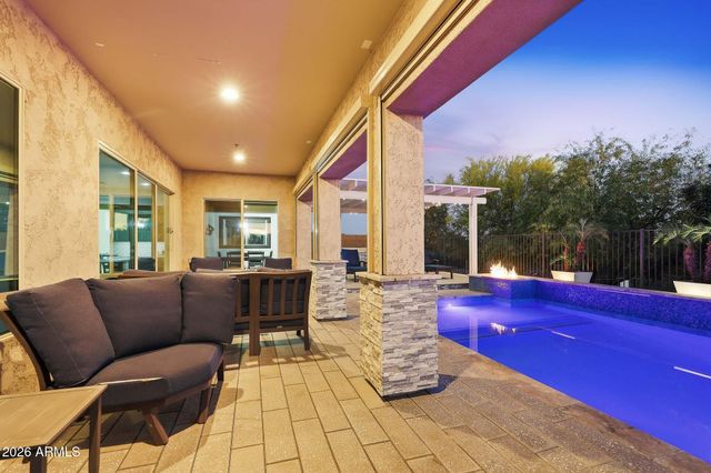 9743 W DESERT ELM Lane, Peoria, AZ 85383