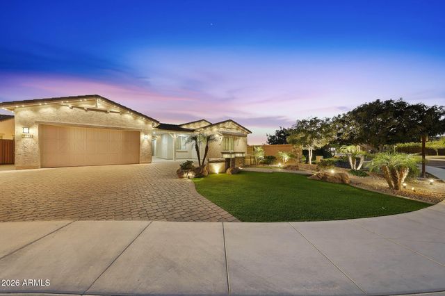 9743 W DESERT ELM Lane, Peoria, AZ 85383
