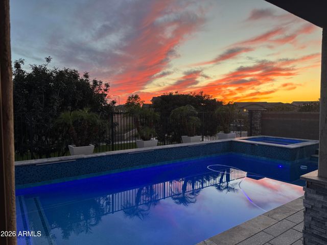 9743 W DESERT ELM Lane, Peoria, AZ 85383