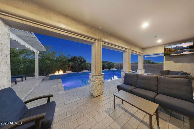 9743 W DESERT ELM Lane, Peoria, AZ 85383