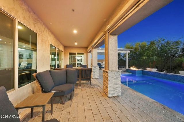 9743 W DESERT ELM Lane, Peoria, AZ 85383