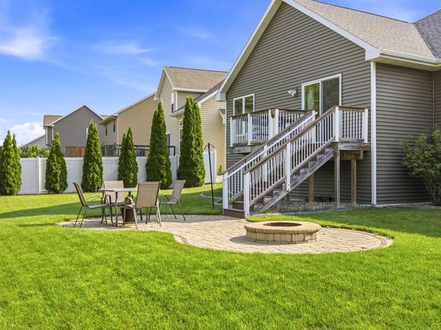 848 LOTUS TRAIL, Menasha, WI 54952