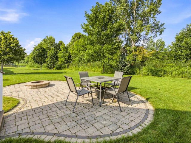 848 LOTUS TRAIL, Menasha, WI 54952