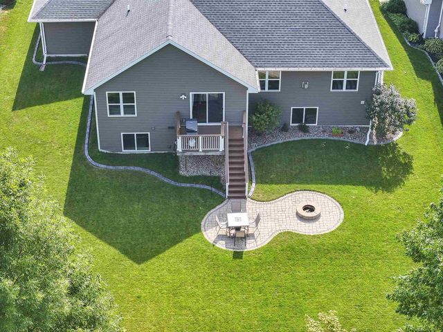 848 LOTUS TRAIL, Menasha, WI 54952