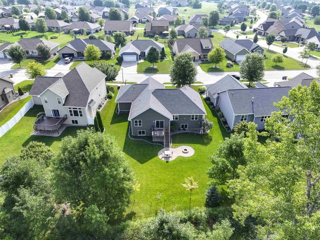 848 LOTUS TRAIL, Menasha, WI 54952