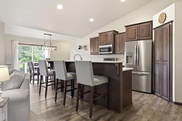 848 LOTUS TRAIL, Menasha, WI 54952