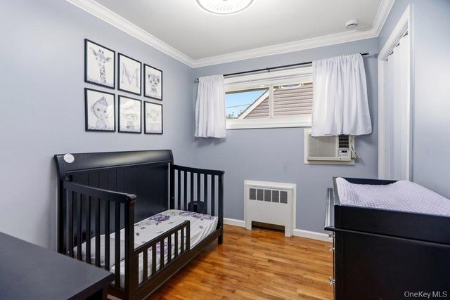 14 Kenneth Lane, North Babylon, NY 11703