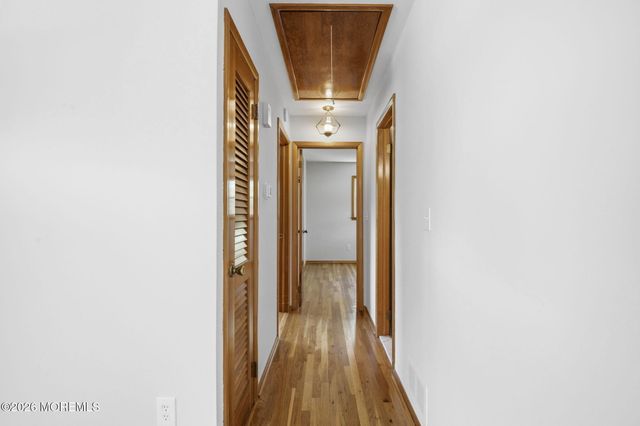 500 Surf Avenue, Beachwood, NJ 08722