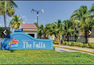13917 SW 90th Avenue 214b, Miami, FL 33176