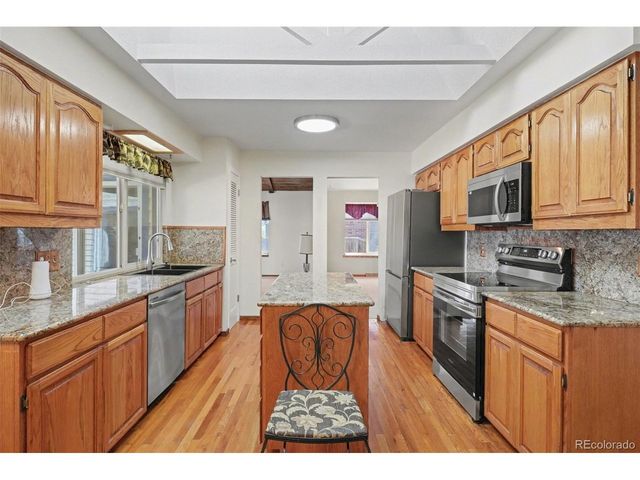 5571 W Kent Pl P, Denver, CO 80235