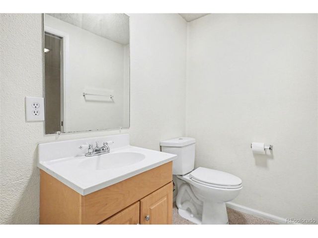 5571 W Kent Pl P, Denver, CO 80235