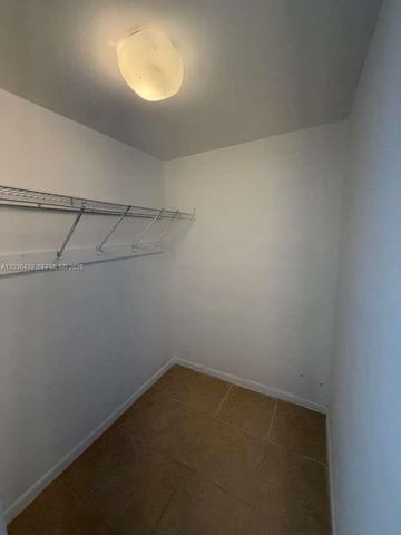 2400 Presidential Way 403, West Palm Beach, FL 33401