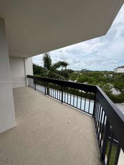 2400 Presidential Way 403, West Palm Beach, FL 33401