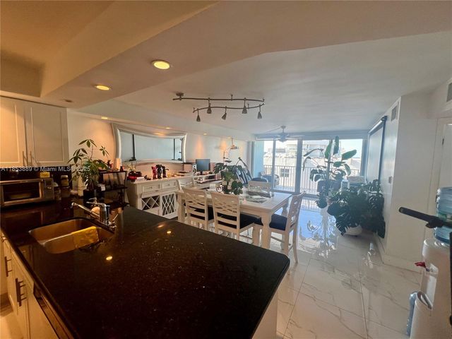 5838 Collins Ave 14D, Miami Beach, FL 33140