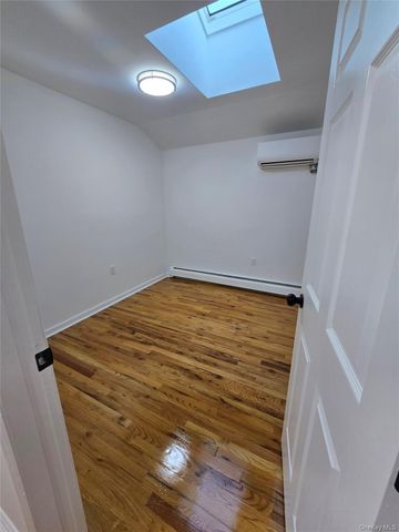 3313 Hunter Avenue, Bronx, NY 10475