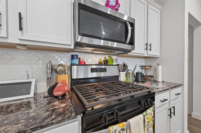 4022 San Andres Lane, Houston, TX 77045