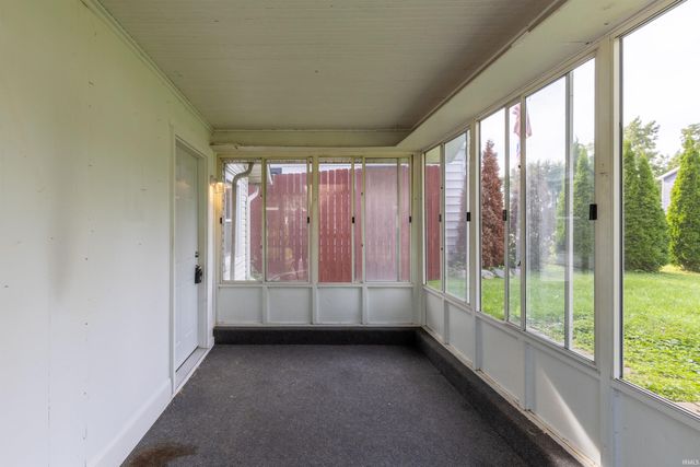 2215 Rehm Drive, Fort Wayne, IN 46819