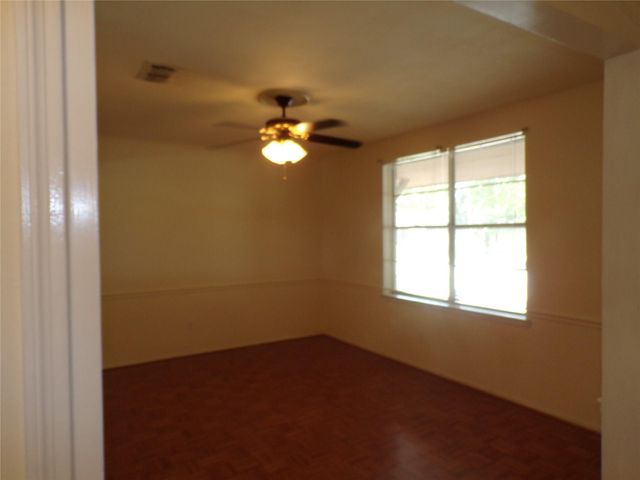 10707 Carvel Lane, Houston, TX 77072