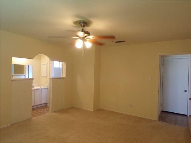 10707 Carvel Lane, Houston, TX 77072
