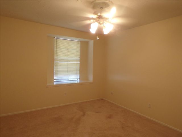10707 Carvel Lane, Houston, TX 77072