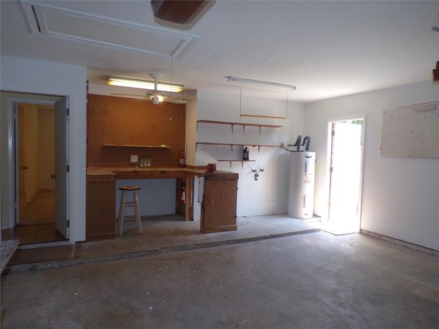 10707 Carvel Lane, Houston, TX 77072