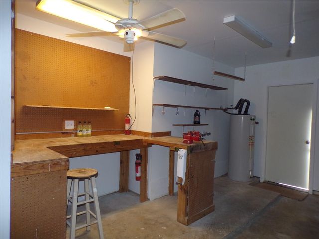 10707 Carvel Lane, Houston, TX 77072