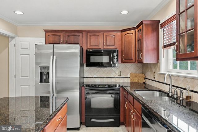 3356 MARIETTA AVE, Lancaster, PA 17601