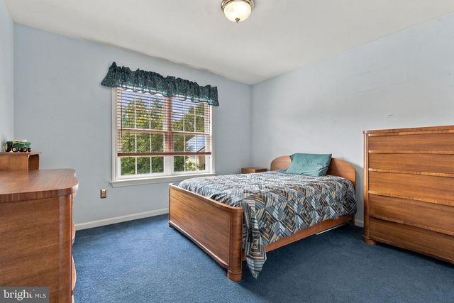 3356 MARIETTA AVE, Lancaster, PA 17601