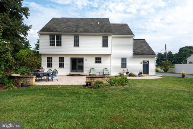3356 MARIETTA AVE, Lancaster, PA 17601