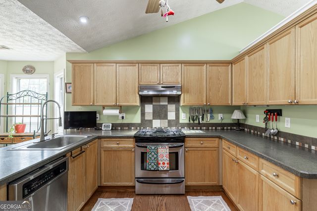 1413 Armende Circle, Dacula, GA 30019