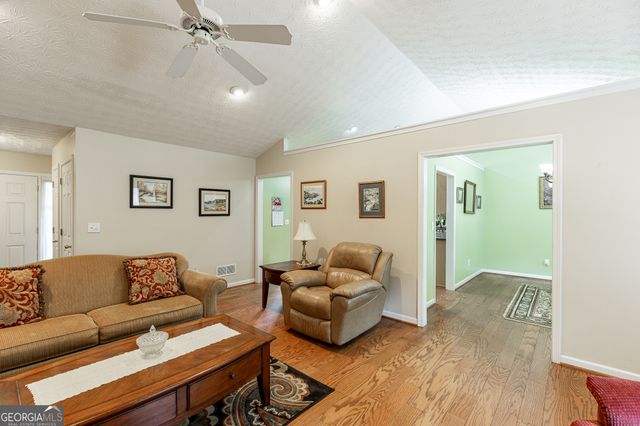 1413 Armende Circle, Dacula, GA 30019