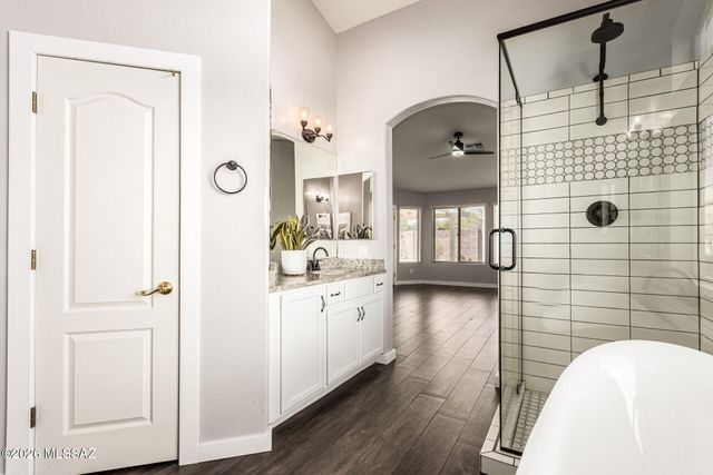 10720 E Silver Vein Drive, Tucson, AZ 85748