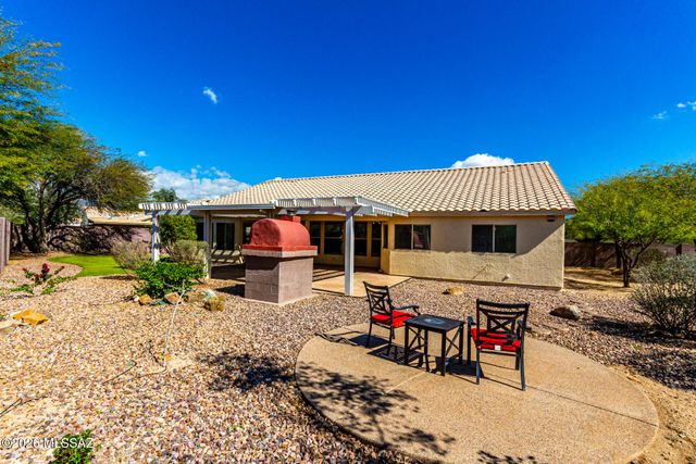 10720 E Silver Vein Drive, Tucson, AZ 85748