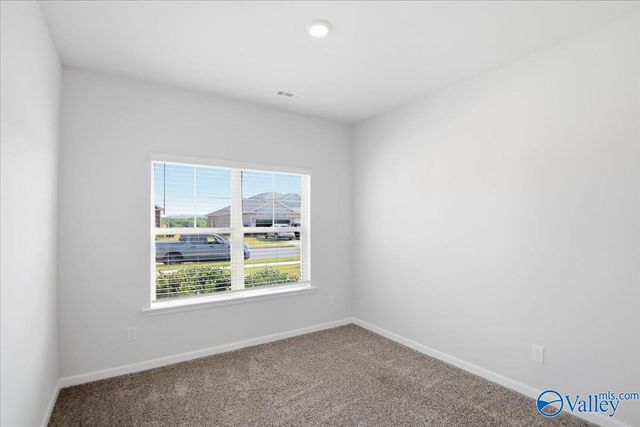 123 Blackburn Trace, Huntsville, AL 35811