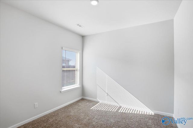 123 Blackburn Trace, Huntsville, AL 35811