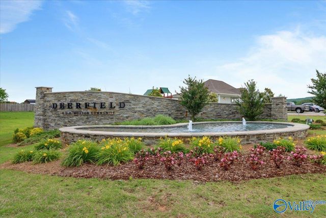 123 Blackburn Trace, Huntsville, AL 35811