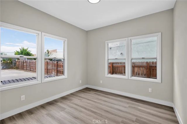 611 W 46th, Los Angeles, CA 90037