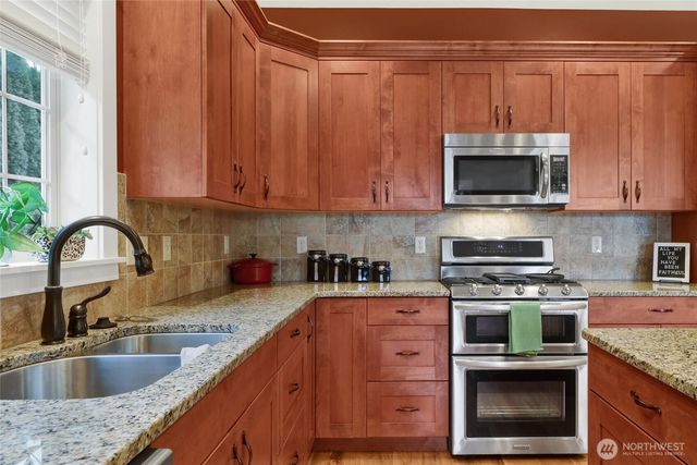 1534 Scenic Place, Lynden, WA 98264