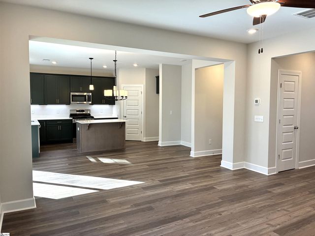 400 Ridgepark Lane, Greenville, SC 29607